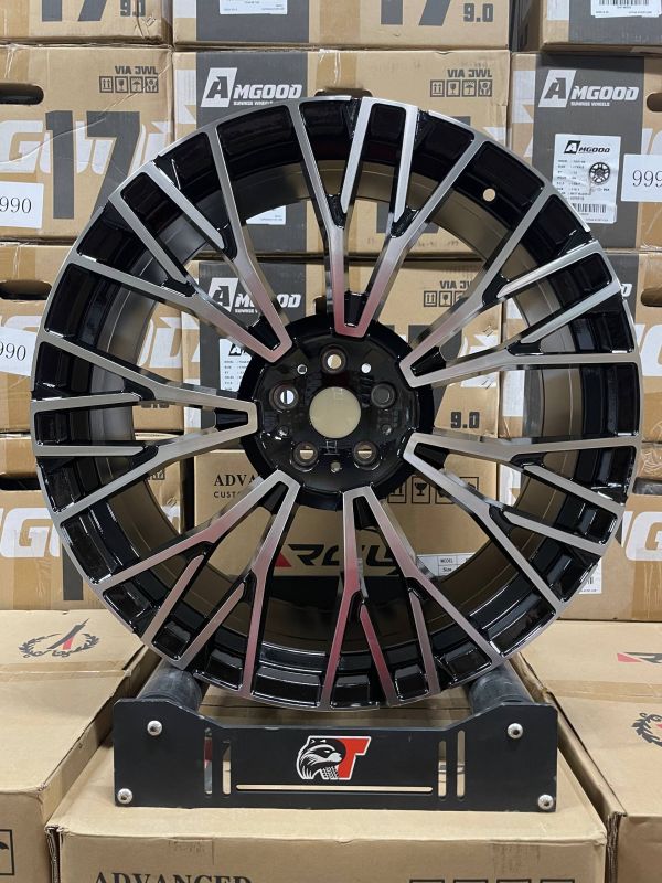 BMW FB736	R21 9,5J ET37 5x112 ЦО 66.6 BLACK MACHINED FACE