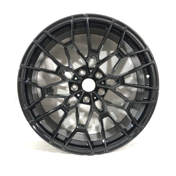 FA806 R20 8,5J ET35	5X120	72.6	BLACK
