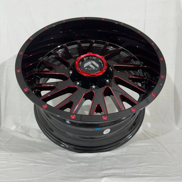 1078 D03 R20 10J 6x135 / 6x139,7	ET-12 ЦО 106,4 GLOSS BLACK CANDY RED MILLED