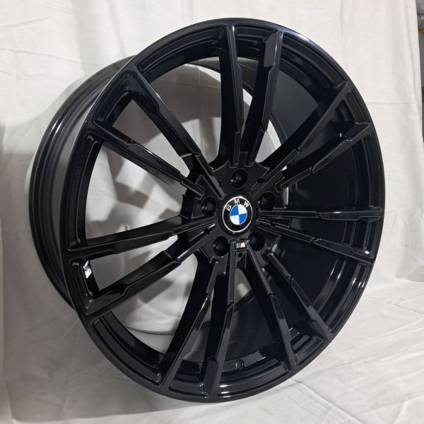 7050 BMW M5 R20 9,5J 5x112	ET35 ЦО66,6  Gloss  Black