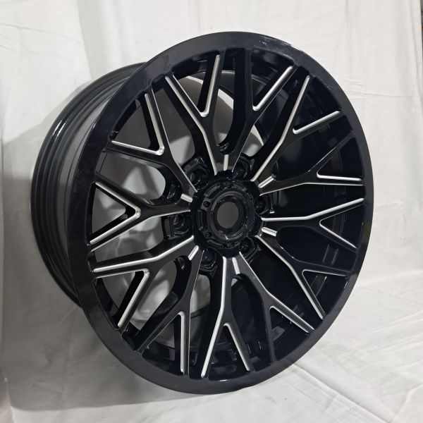 RGW634 R18 9J 6x139,7 ET10	ЦО110 BLACK+MILL