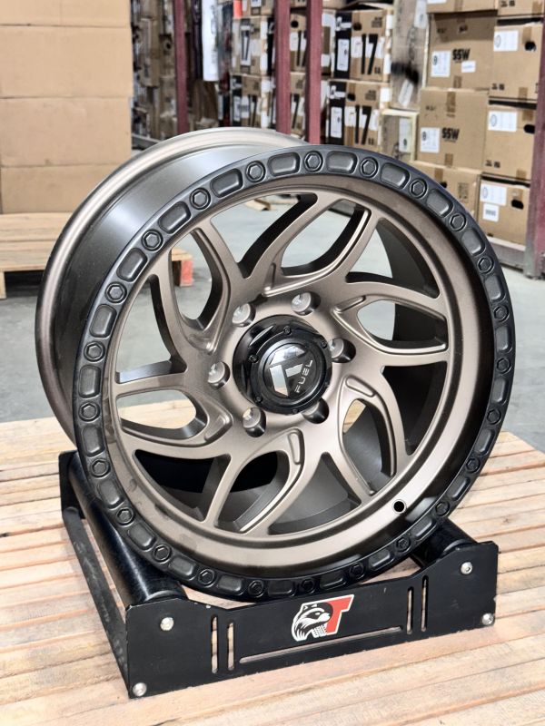 RGW8876 R17 9J 6x139,7 ET0 ЦО110 bronze  + black lip polish
