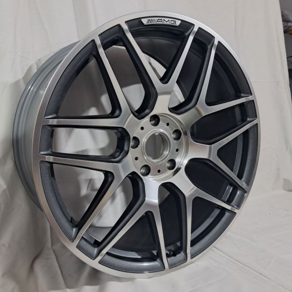 Original MB G-class R22 10J ET36 5x130 ЦО 84,1 MG Polish