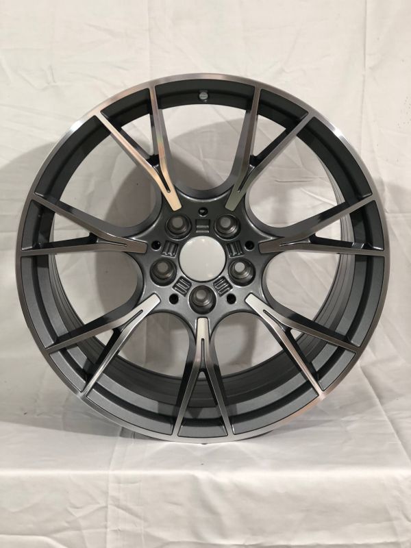 D7046 BMW M5 R19 8,5 5x120 ET30	74,1 	MG