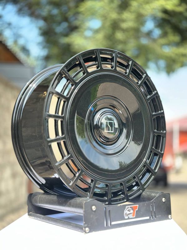 Zeekr 9X MRGW1098	Forged	R22 9,5J	5x108	ET38	63,3	GLOSS black