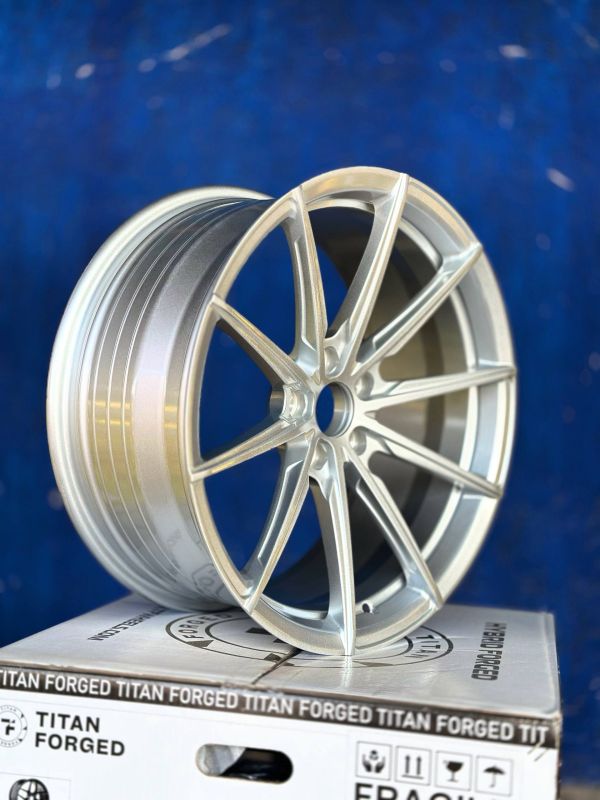 VELIX-X2	Forged	R19 9,5J	5x112	ET34	66,56	silver