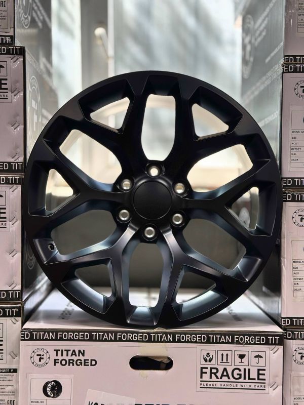 176	R20 9J	ET24	6X139,7	78.1	M-BLK